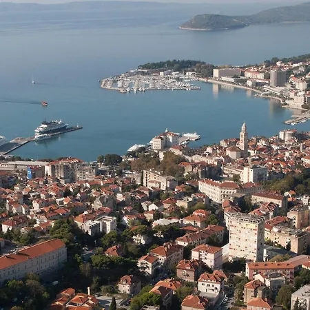 Appartement Fortica App